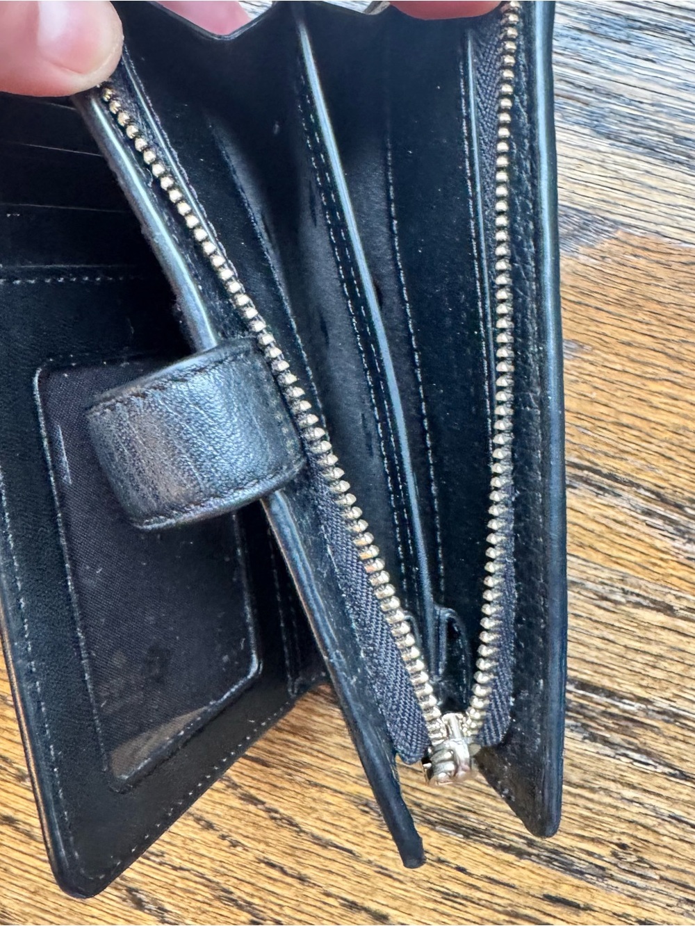 Kate Spade Black Pebbled Leather Zip Around Bifold Medium Wallet - Picture 7 of 10